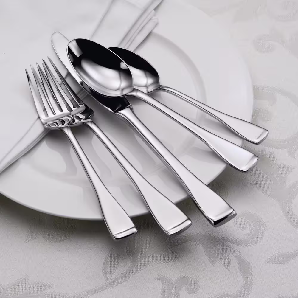 Oneida Voss II 18/0 Stainless Steel Round Bowl Soup Spoons (Set of 12)