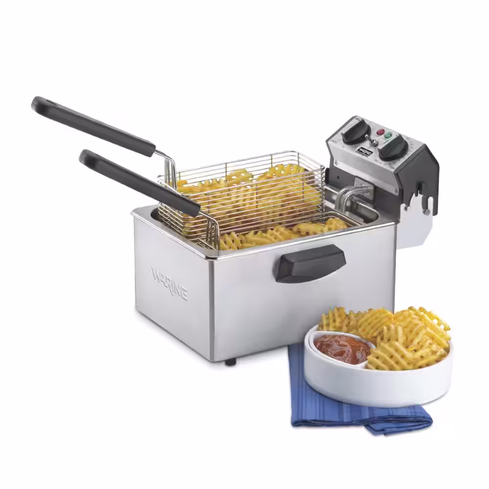 Waring Commercial 8.5 lb. 1800W Professional Deep Fryer with Dual Frying Baskets - 120V