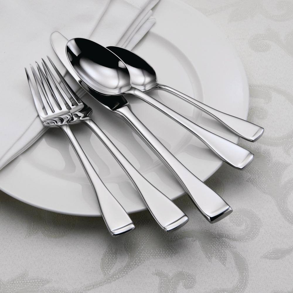 Oneida Voss II 18/0 Stainless Steel Dinner Forks (Set of 12)