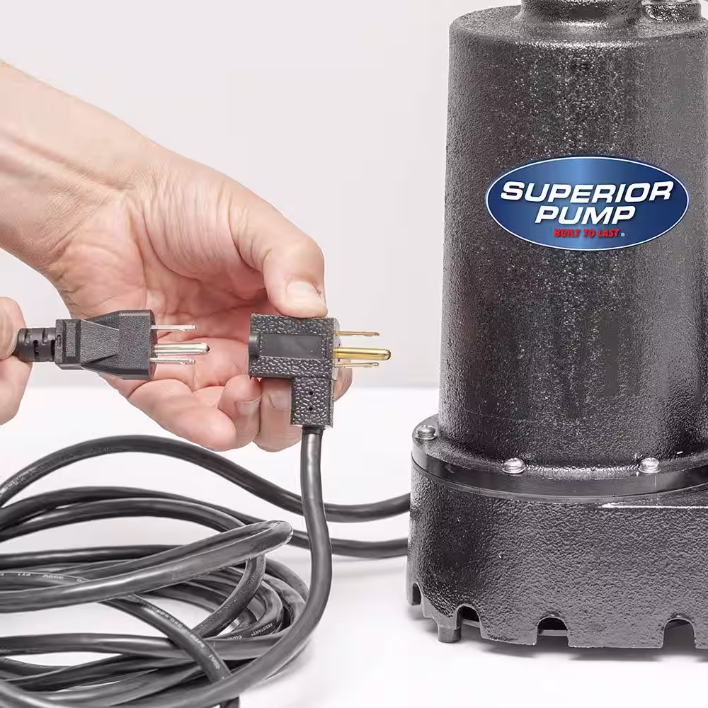 Superior Pump 1/2 HP Submersible Cast Iron Sump Pump